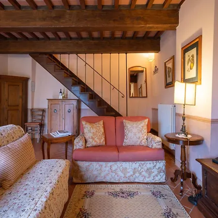 In Tuscany With Pool & Bbq Tatil Evi